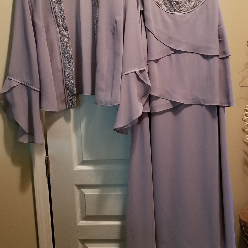 Evening wear dress